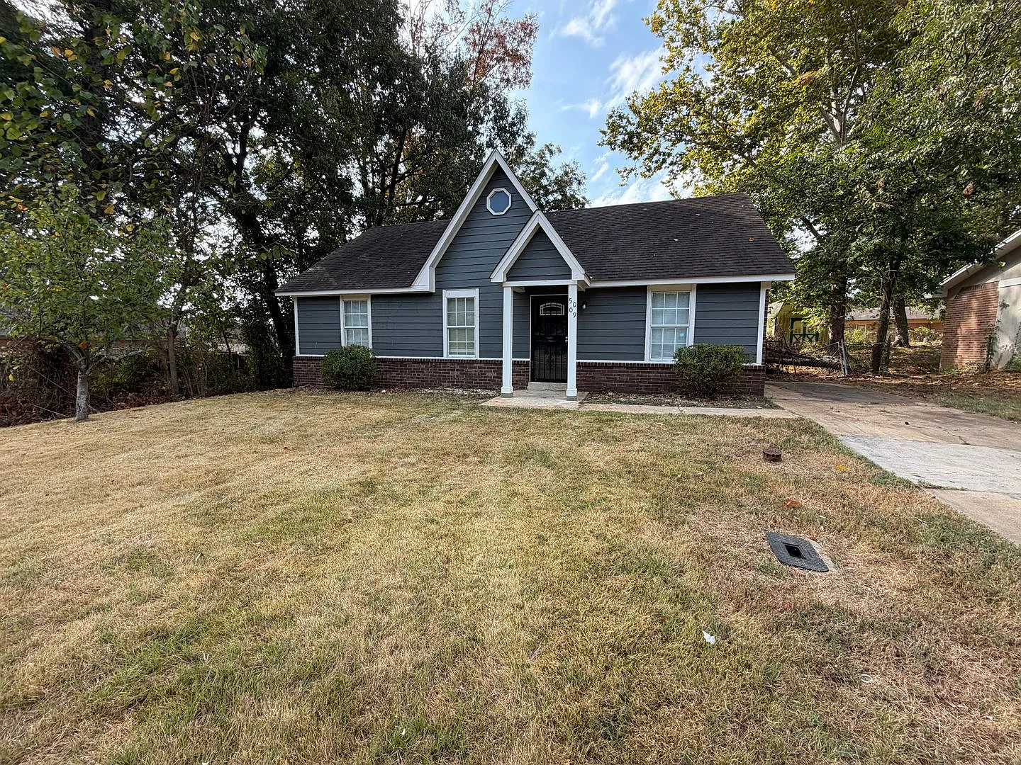 Welcome to 5009 Nail Road! — Photo 2