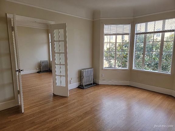 3rd image of 179 Alhambra St APT 202