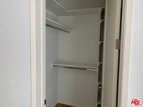 5th image of 2006 S Corning St #4