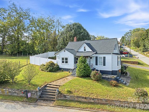 2nd image of 159 Ballew St