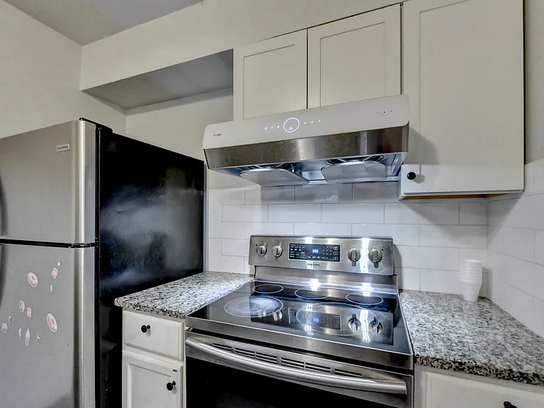 3071 Colonial Way #J — Photo 13