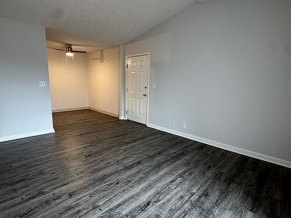 5th image of 619 Woodfield Pl #619
