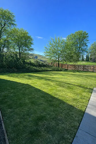325 Canyon Dr Photo 1