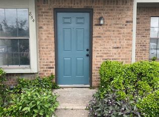 854 W Collins St, Denton, TX 76201