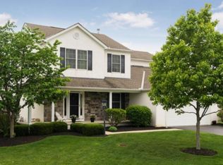 1572 Summersweet Cir, Lewis Center, OH 43035