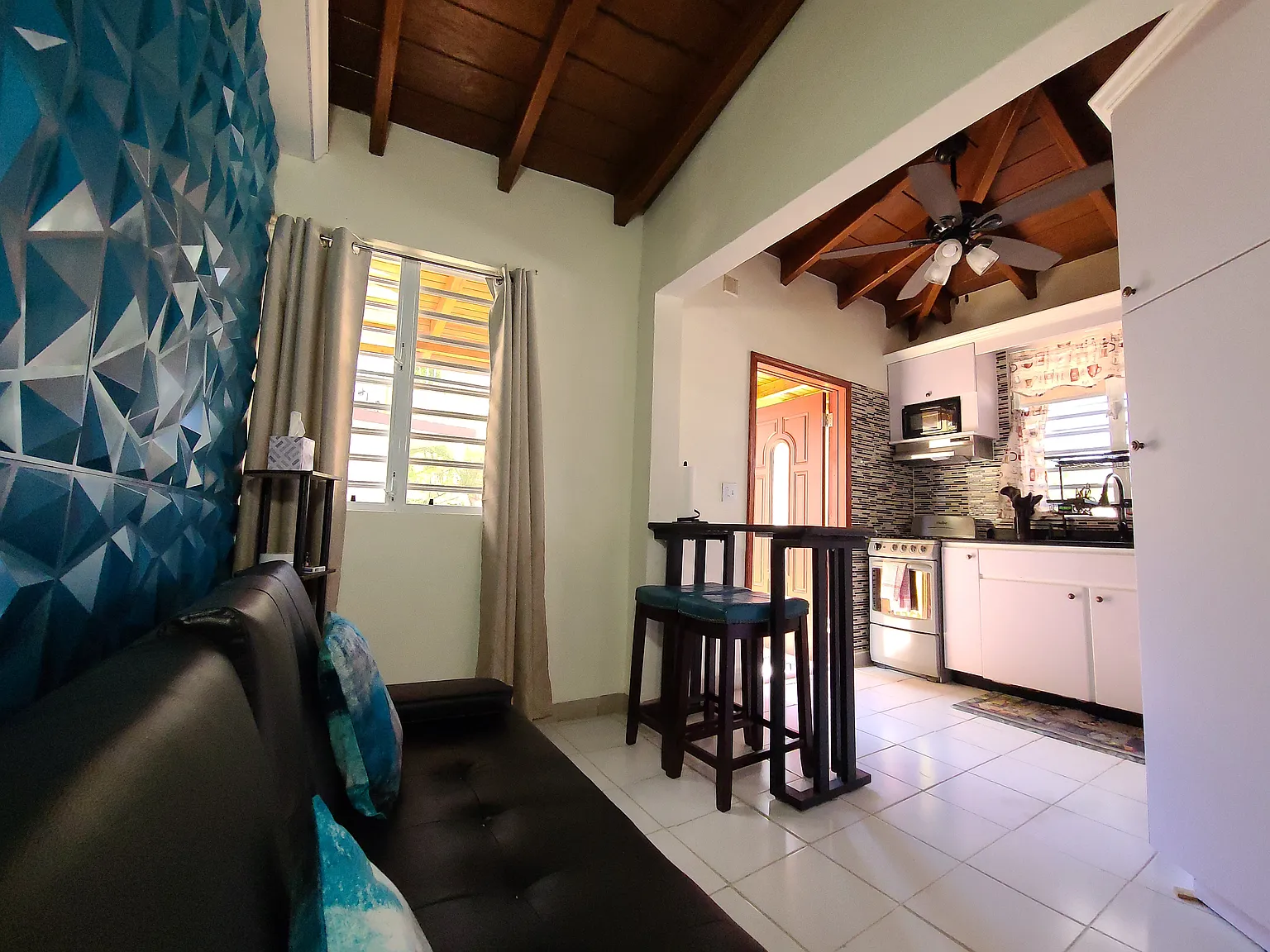 1 bed, $2,000 — Photo 3