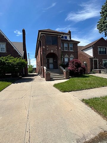 1st image of 16241 Fairfield St #1
