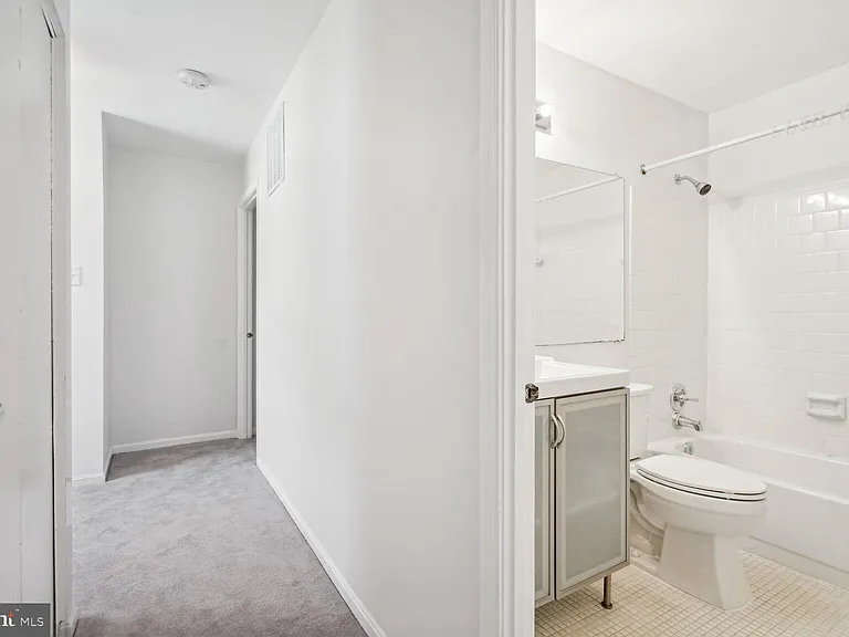 9909 Hemlock Woods Ln — Photo 19