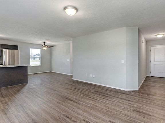 5th image of 500 Ethan Avenue