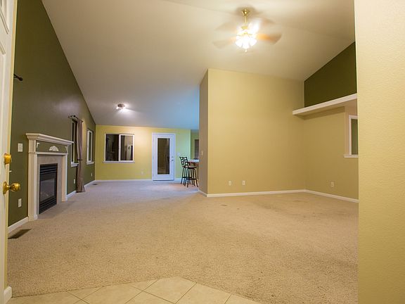 4th image of 1353 Granborough Dr