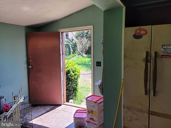 4th image of 11023 Crystal Falls Dr