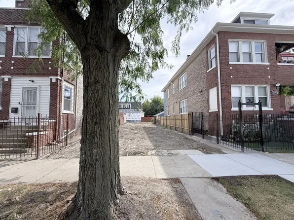 2607 W 69th St, Chicago, IL 60629