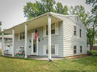 7713 NE 55th St, Kansas City, MO 64119