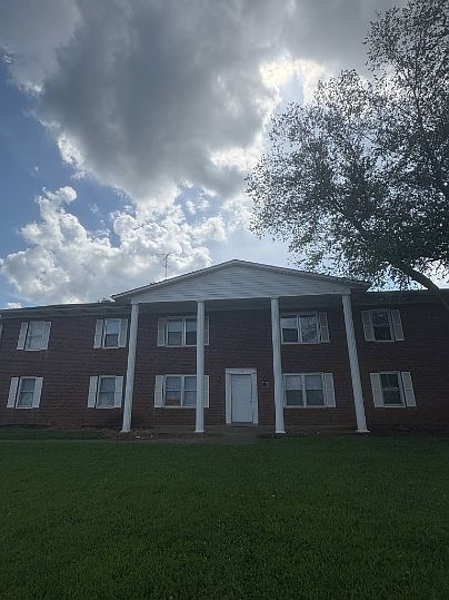 1st image of 1717 Oshea St APT B
