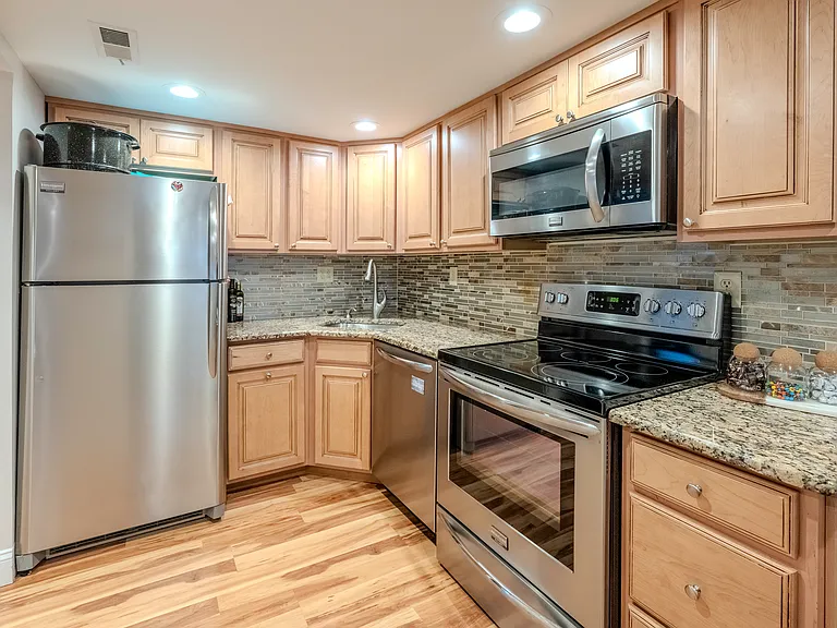9609 Pacific Ave #1 — Photo 7