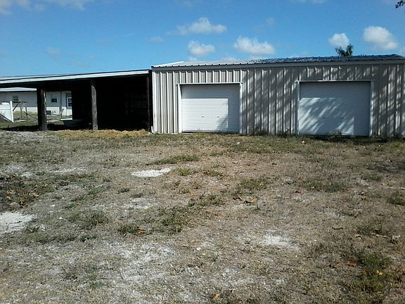 5th image of 26250 Morton Ave