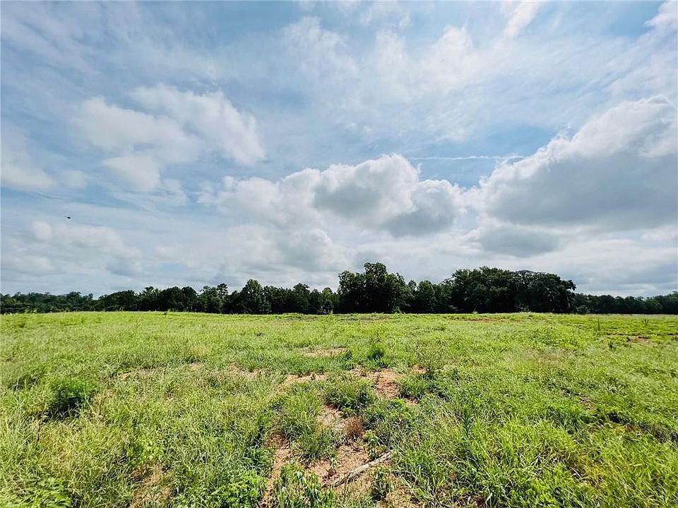 2nd image of 303 Weatherfield Point SW #9