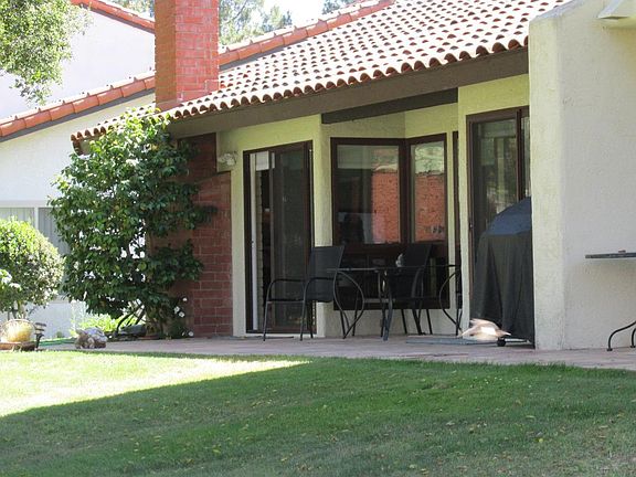 5th image of 152 Oak Hill Dr