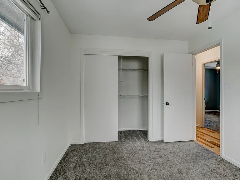 513 Sunrise Ln — Photo 16