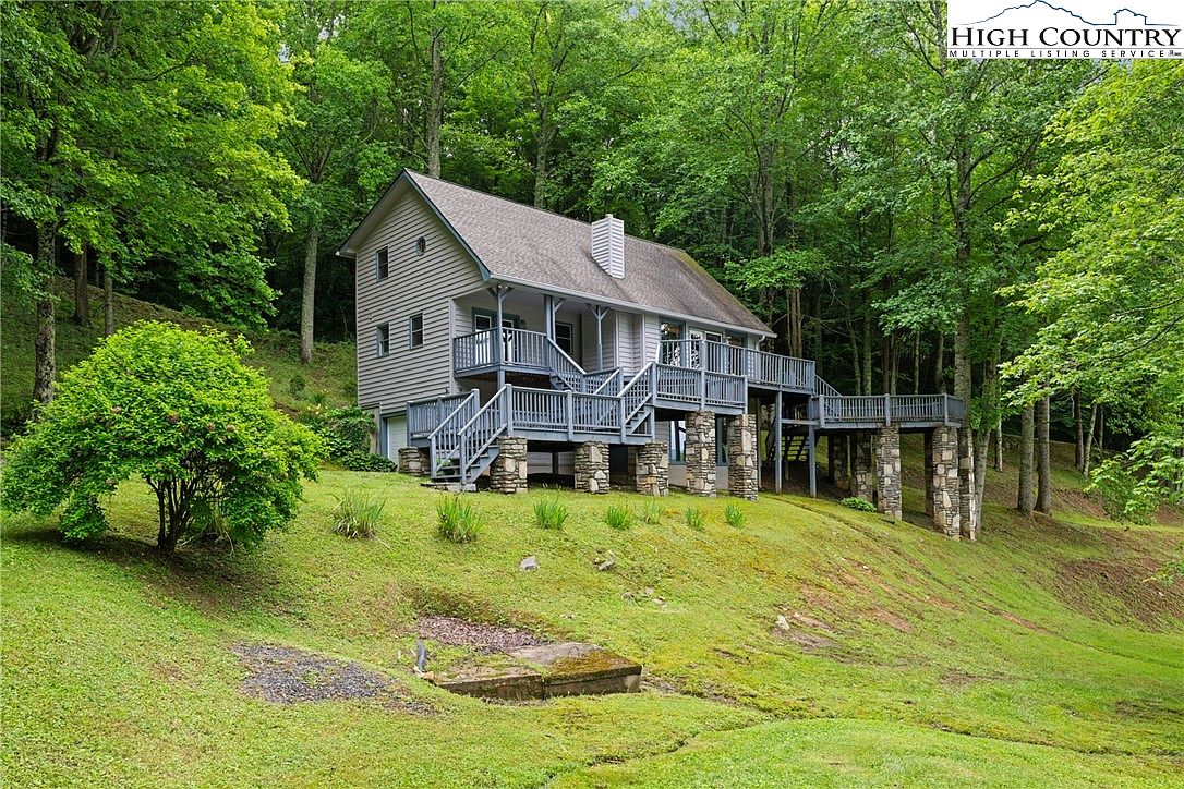 155 Green Valley Heights, Sugar Grove, NC 28679 | Zillow