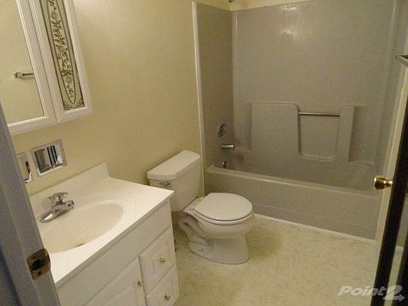 Main Bath