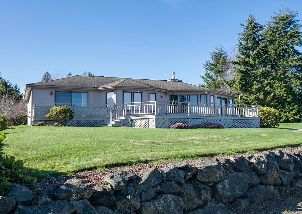 1st image of 630 Pioneer Dr