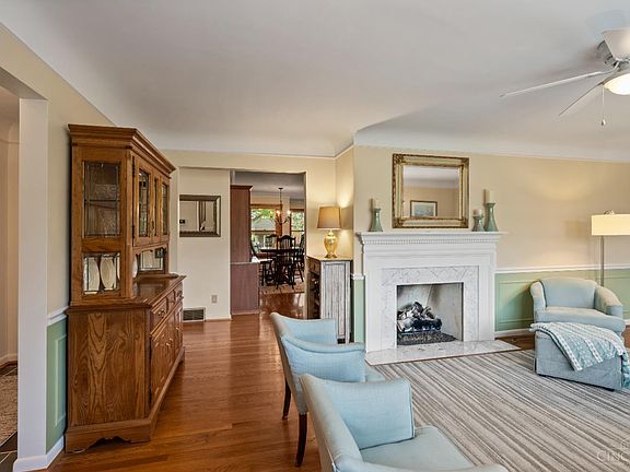 4th image of 5547 Mapleridge Dr