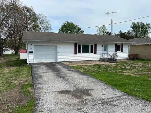 250 S Walnut St, Pittsfield, IL 62363
