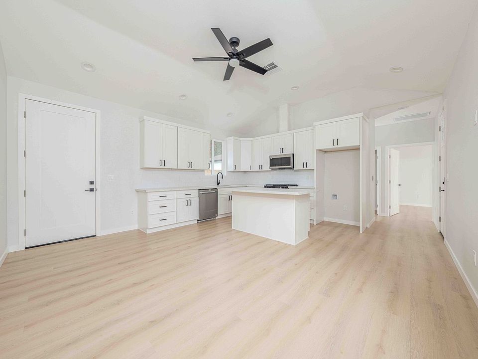 1st image of 4851 Sunfield Ave #A