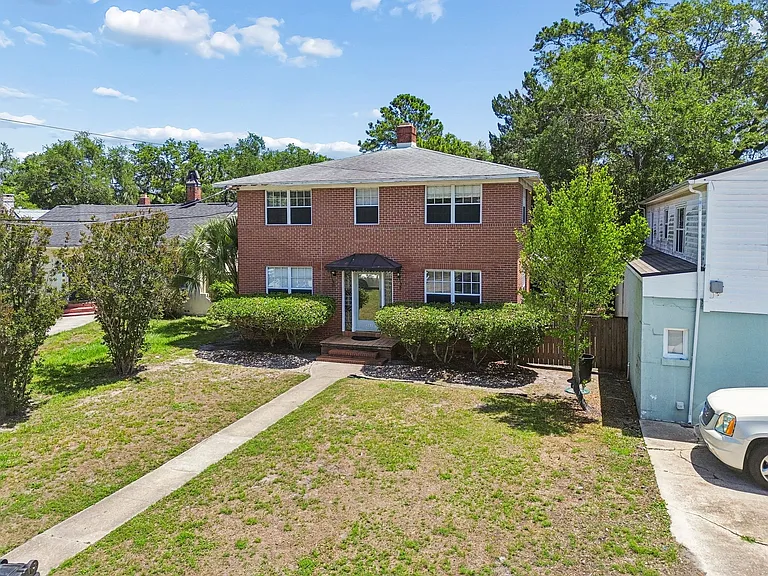1731 Flagler Ave — Photo 25