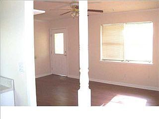 2nd image of 1806 Grant Ave