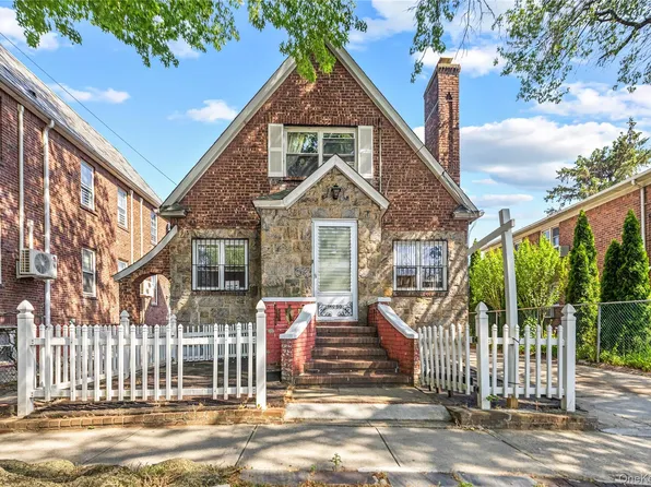 140-50 Quince Avenue, Flushing, NY 11355