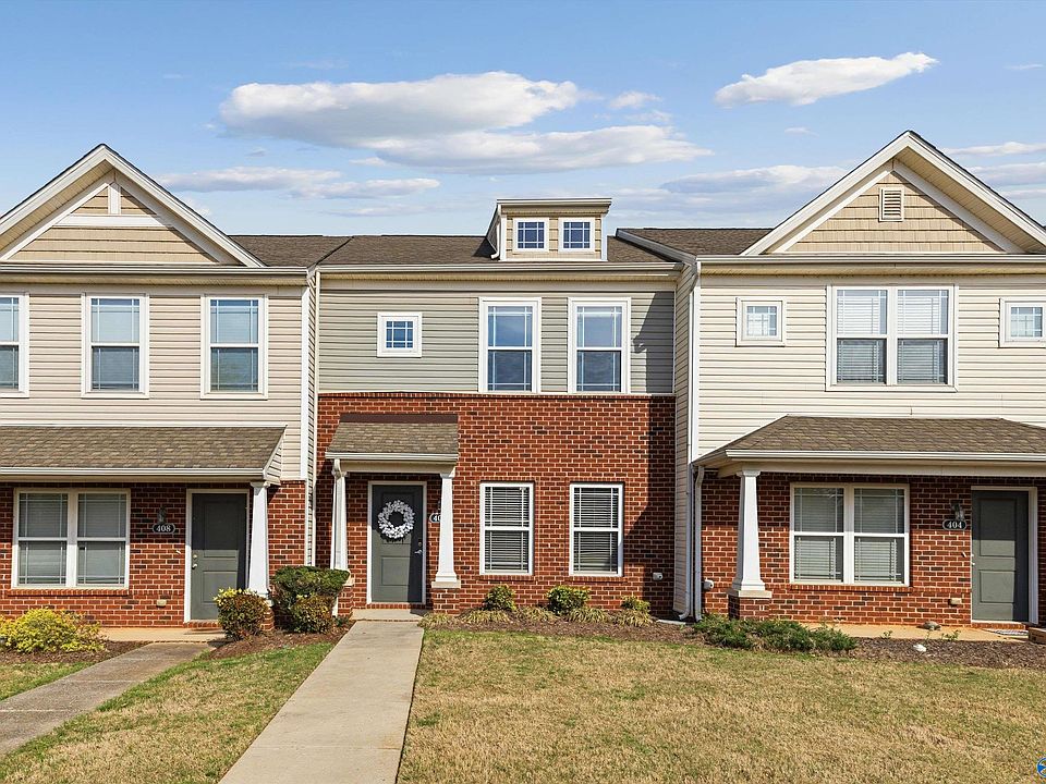 1st image of 406 Promenade Dr SW