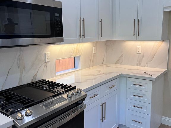 Kitchen-New Flat Top Gas Range