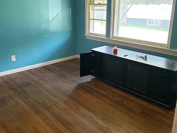 2nd image of 669 Burkhardt Ave