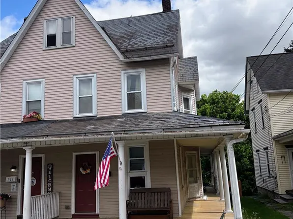722 George St, Pen Argyl, PA 18072