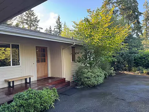 4 bed, 1850 sqft, $7,500 — Photo 2