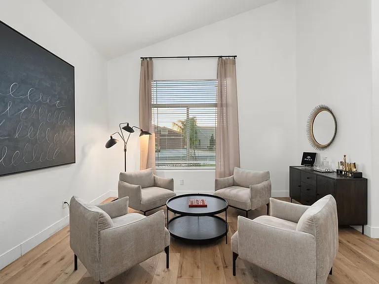 Building's Lounge