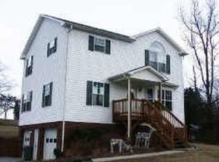 225 Timberwolfe Trl, Winston Salem, NC 27107