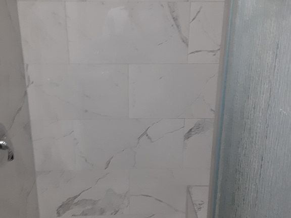 5th image of 15 S Lake Ave #1