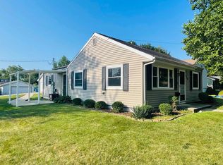 614 E Randolph St, Angola, IN 46703