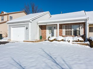 813 Benridge Ct, Mundelein, IL