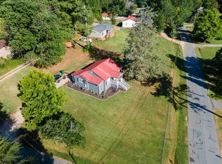 401 N Charleston St, Blacksburg, SC 29702