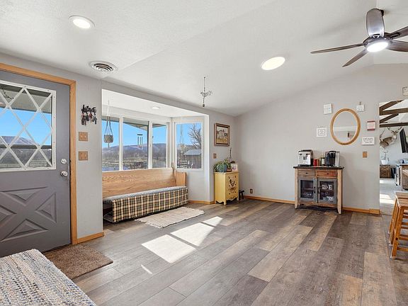 5th image of 2709 Riverside Rd