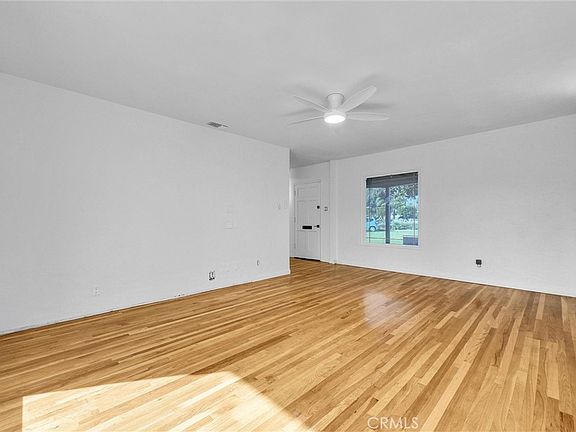5th image of 6049 Colonial Dr