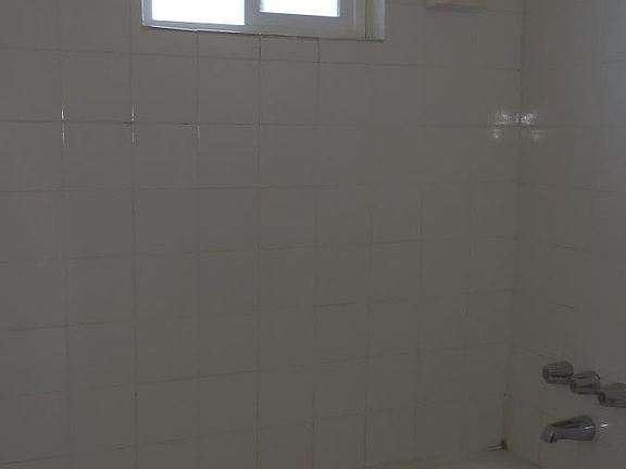 5th image of 1200 E Spence Ave APT 1