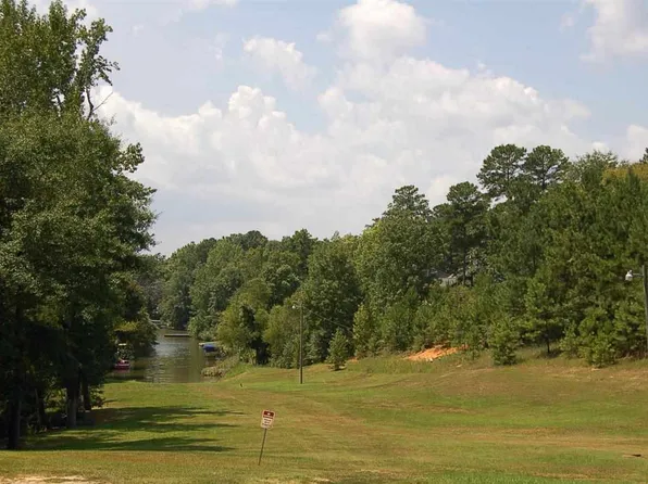 1460 Pullman Ln #45, Greensboro, GA 30642