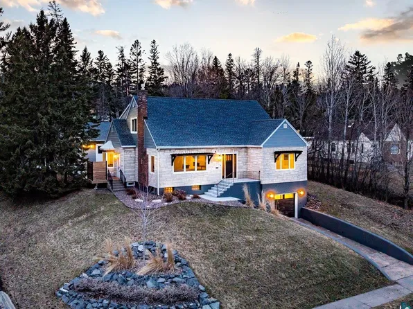 3301 E Superior St, Duluth, MN 55804