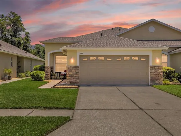 1322 Ambridge Dr, Wesley Chapel, FL 33543