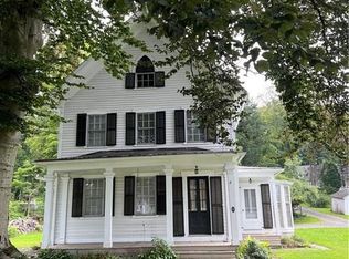 235 Main St S #1, Woodbury, CT 06798